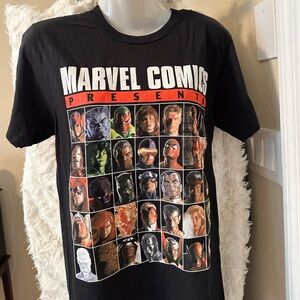 T shirt the marvel Whit print in front